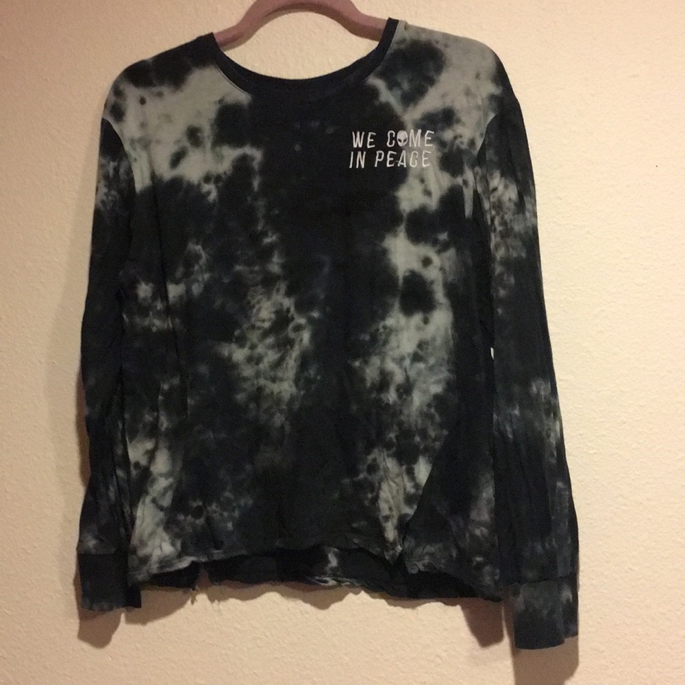 Zumiez we come in peace shirt